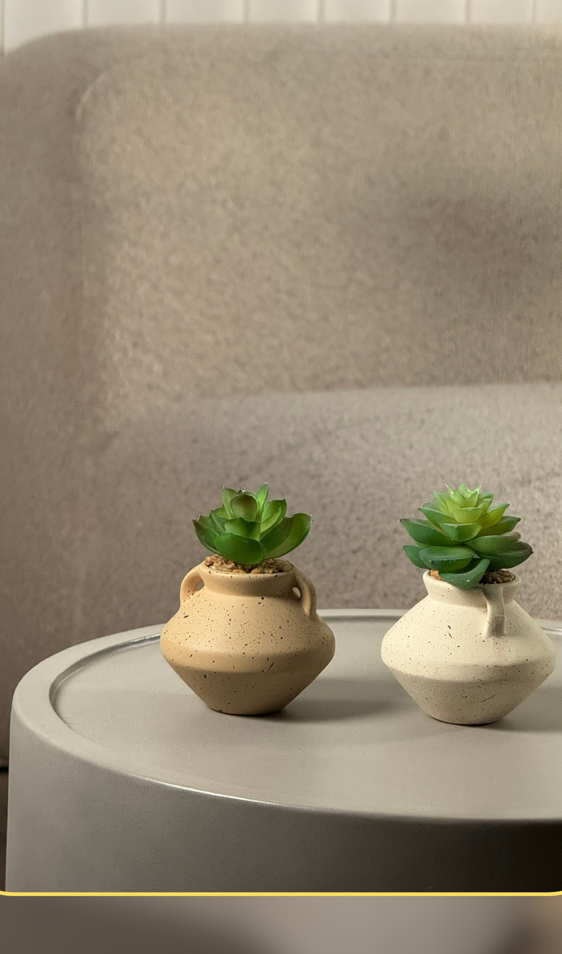 Ambiance chaleureuse avec éclairage studio